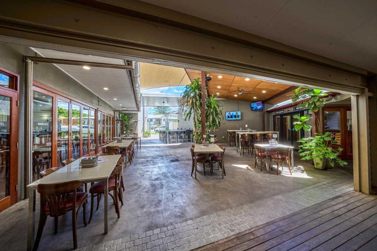 Yandina Hotel Eksteriør billede