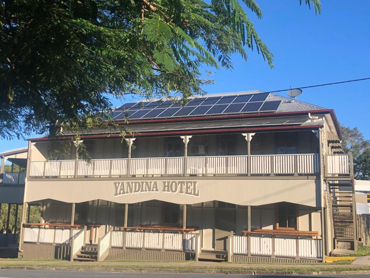 Yandina Hotel Eksteriør billede